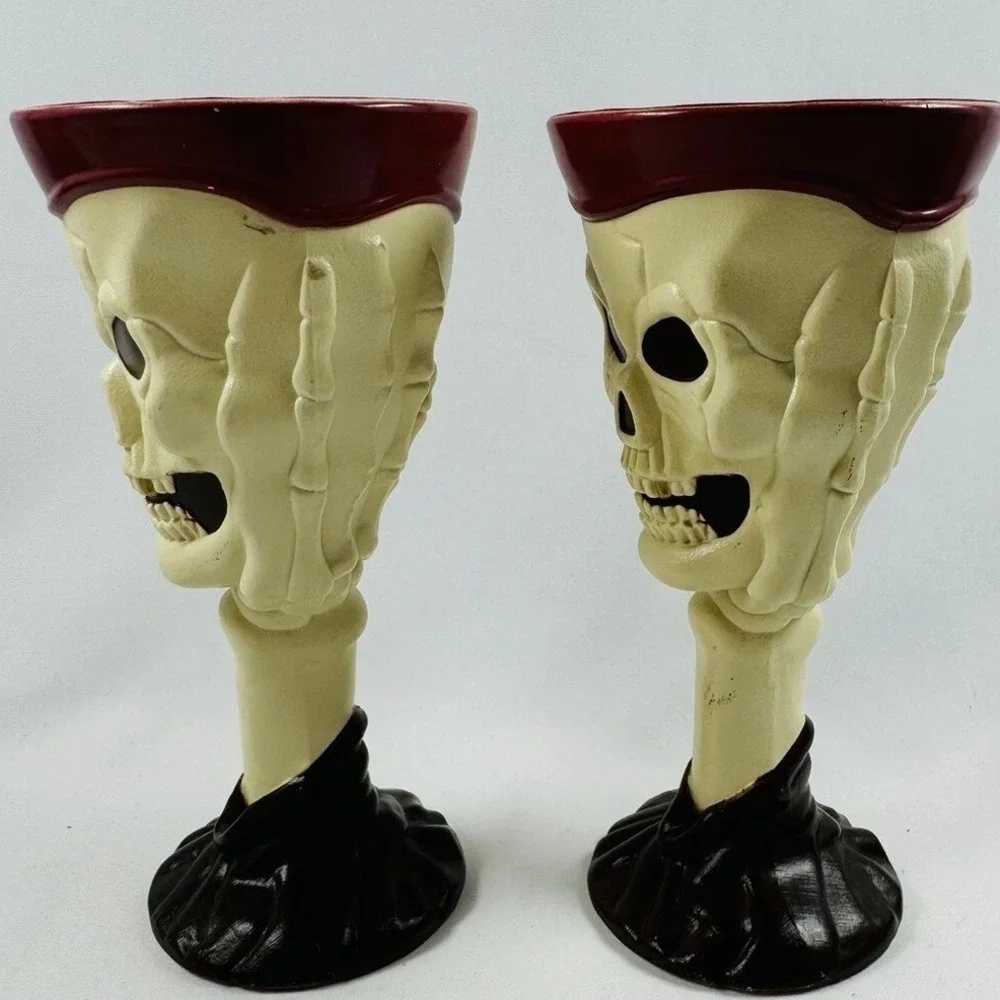 Skeleton Skull Goblets 4 pc Halloween Gothic Spooky Chalice Prop Horror Haunted